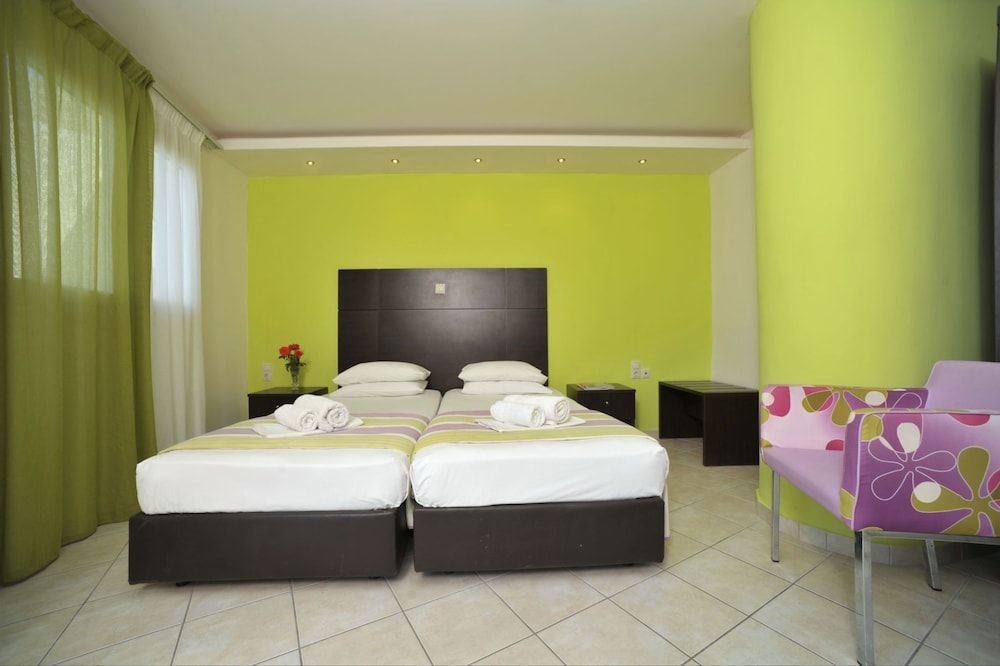 Superior Studio (for 2)