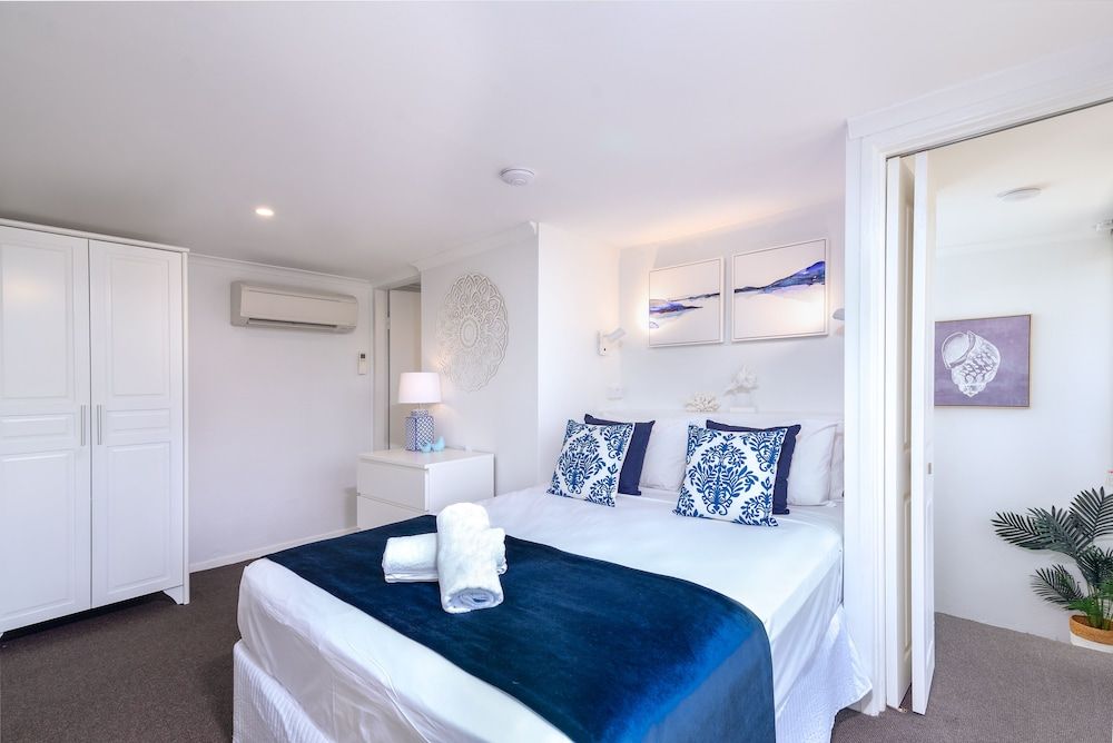 undefined Seascape Holiday-Tropical Reef Apartment 5