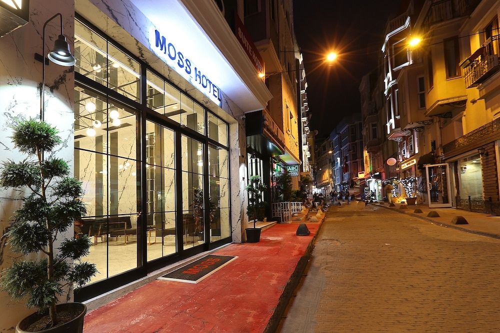 undefined Moss Suites Hotel 7