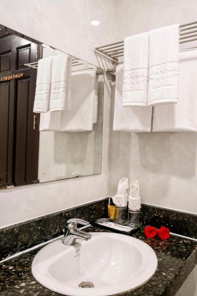 undefined Tay Bac Hotel 7