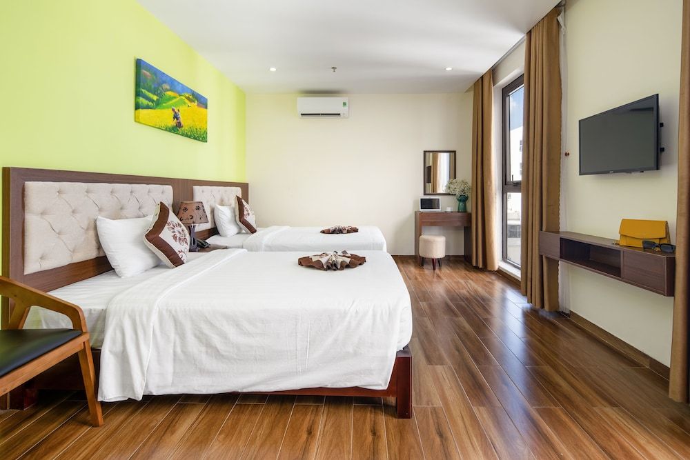 undefined Tay Bac Hotel