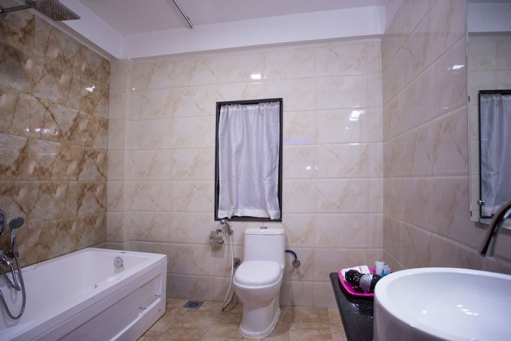 Aryatara Kathmandu Hotel Deluxe Double or Twin Room, Non Smoking 12