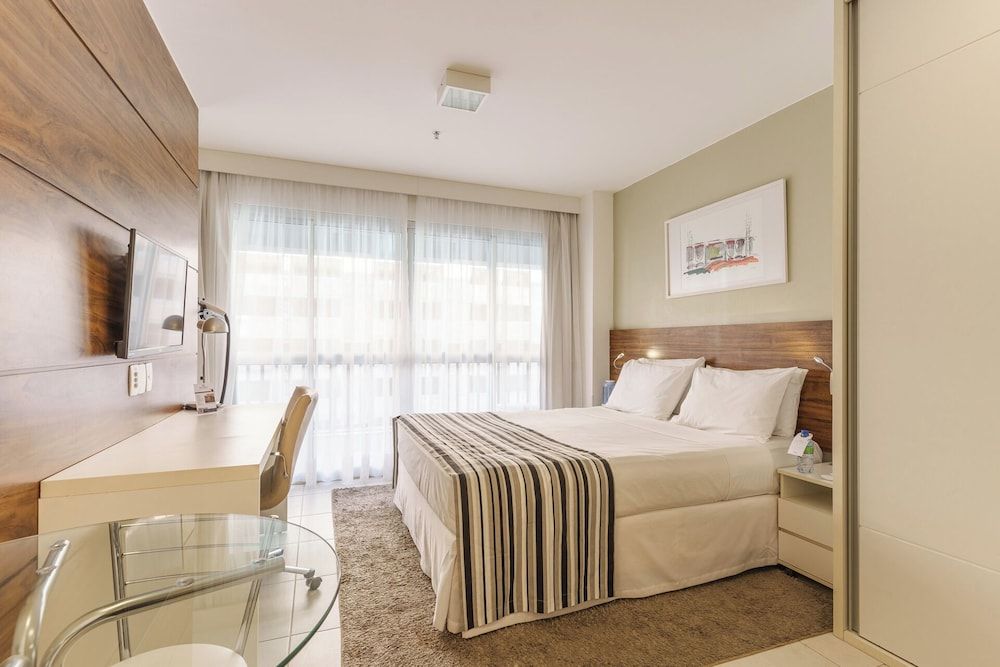 Fusion Hplus Express + Double Room, Kitchenette 3