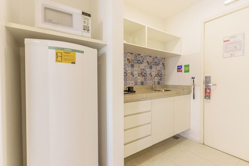 Fusion Hplus Express + Standard Double Room 4