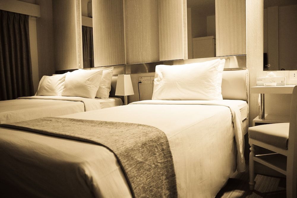 Hotel Ornate Deluxe Twin Room 3