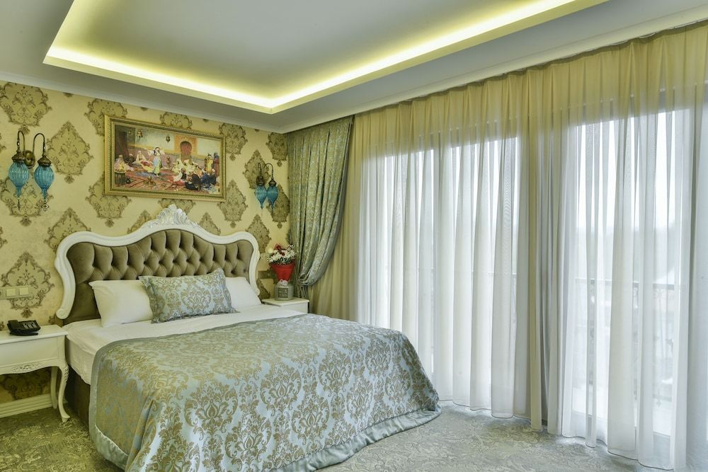 Suite with Balcony