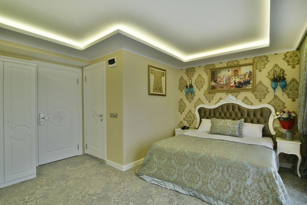 Suite with Balcony