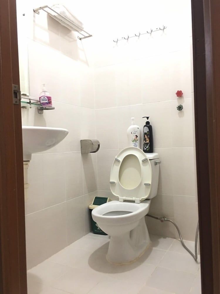 Thanh Ha Guesthouse Standard Double Room 9