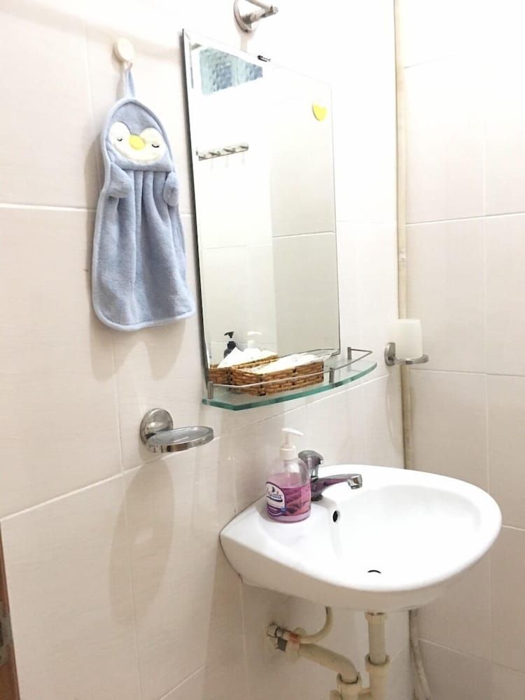 Thanh Ha Guesthouse Standard Double Room 8