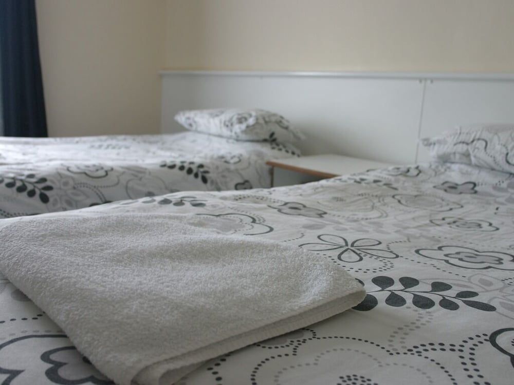 Swan Hotel Single Room, Ensuite 2