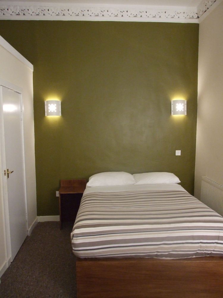 Glasgow House Double Room, Ensuite