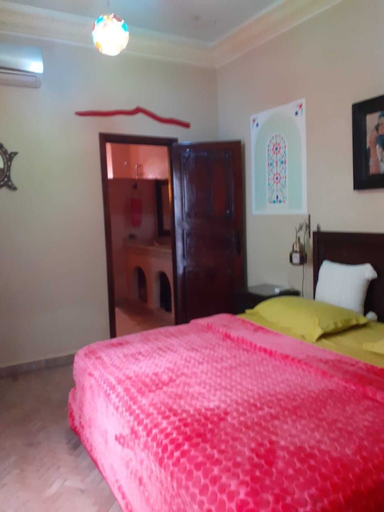 undefined Riad Sesame 7