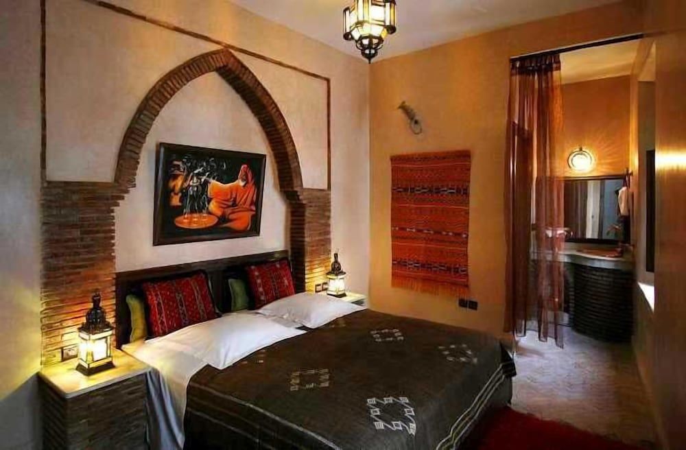 undefined Riad Sesame 5