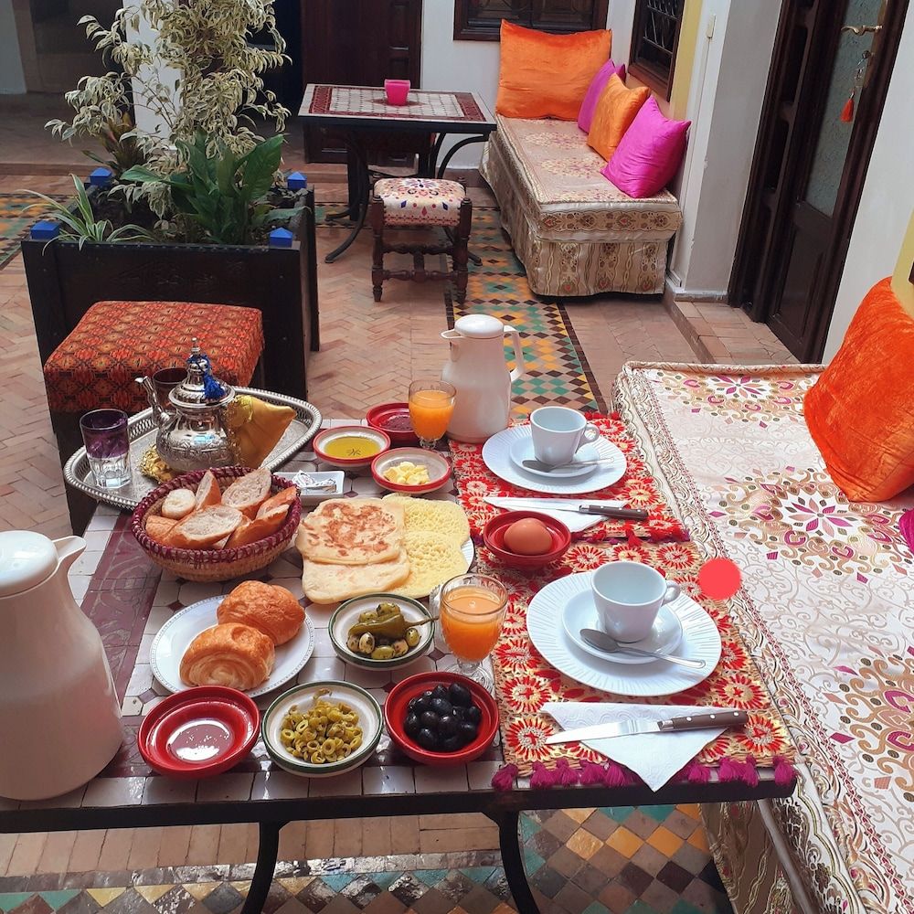 undefined Riad Sesame 3