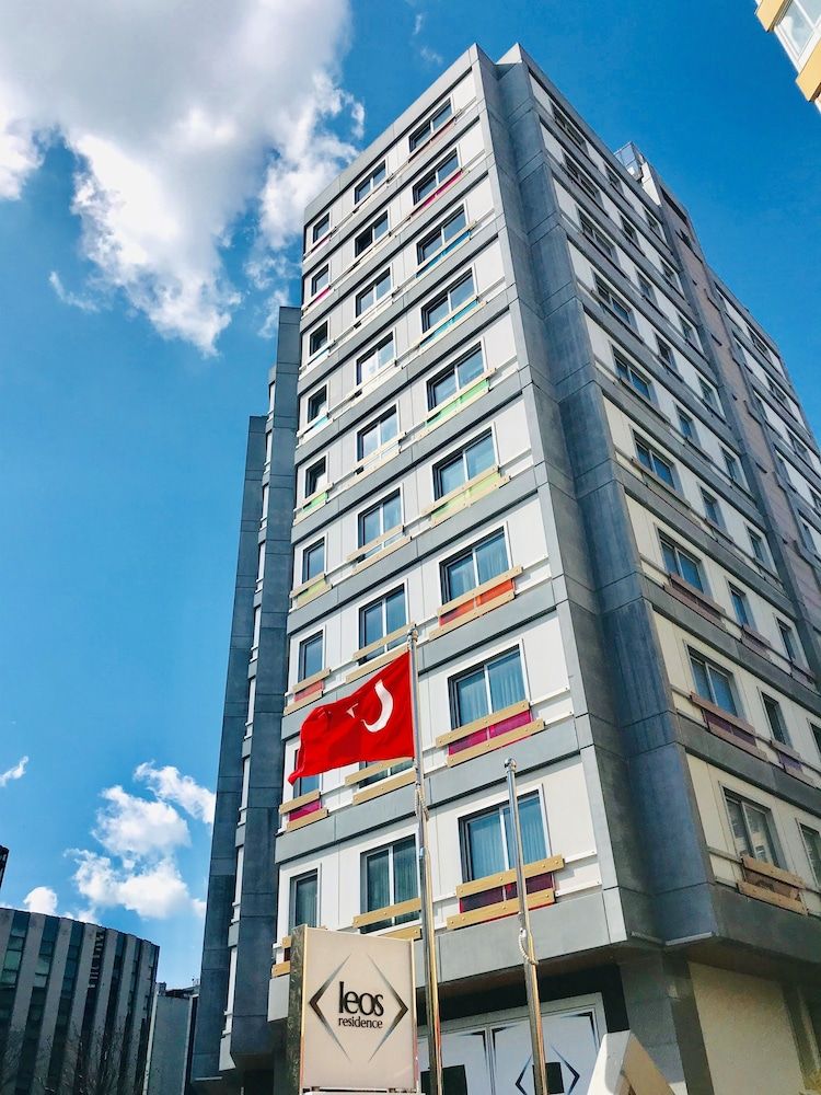 undefined The Leos Residence 5