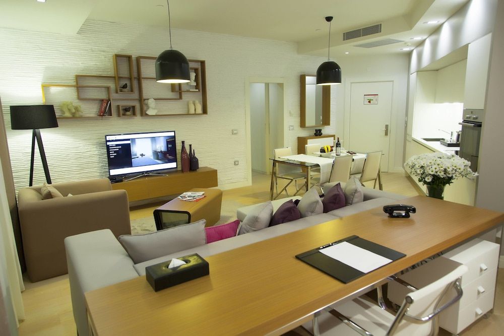 The Leos Residence Deluxe Apartment, 1 Bedroom, Kitchen, City View 7