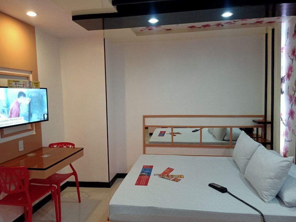 Hotel Sogo Buendia Executive Room, 1 Queen Bed 10