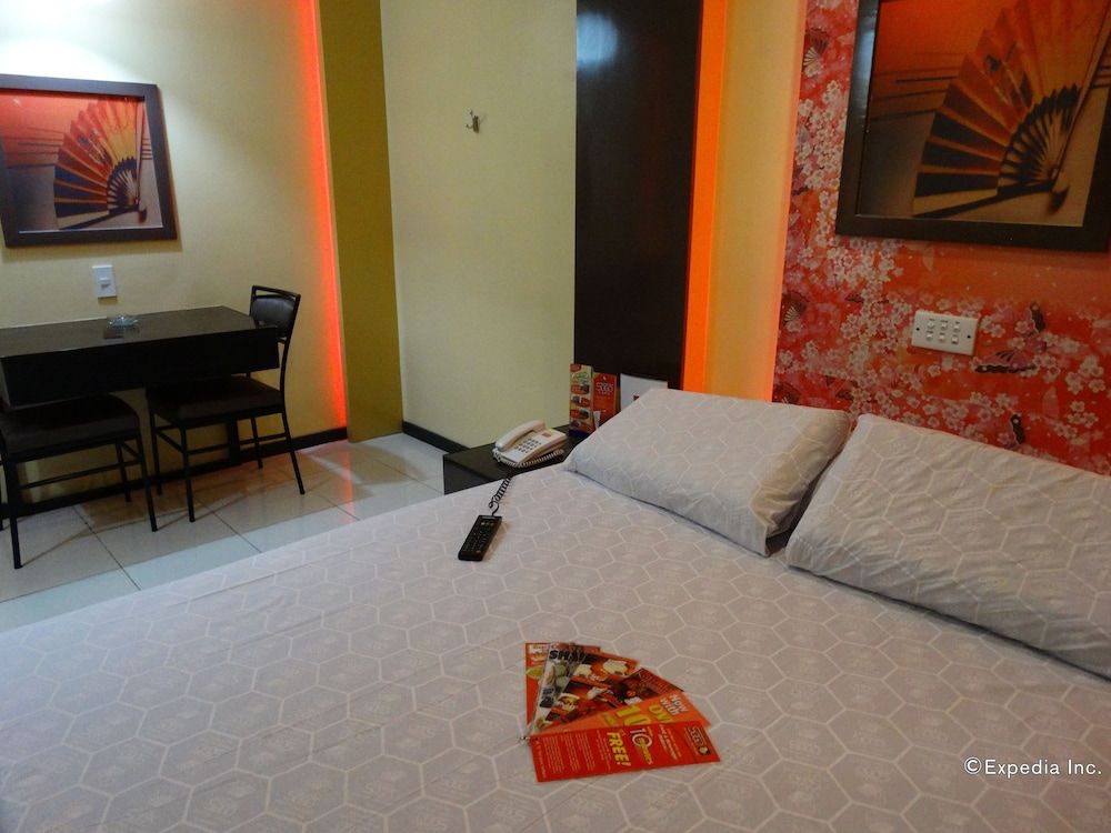 Hotel Sogo Buendia Regency 1 3