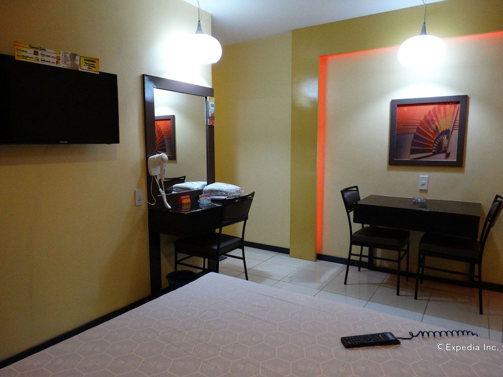 Hotel Sogo Buendia Regency 1 7