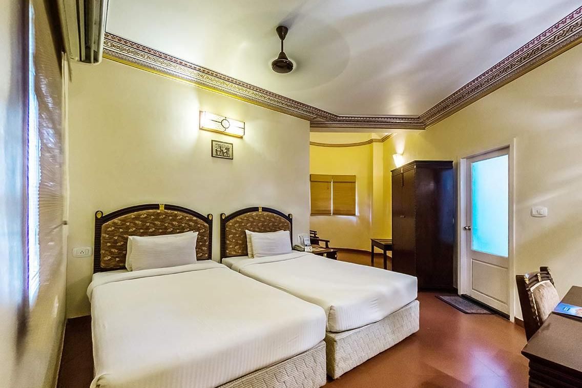 Vijayshree Resort, Hampi Heritage Kutiya 3