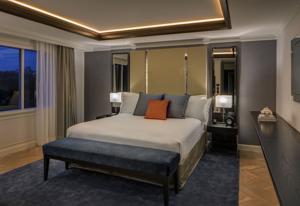 Royal Suite