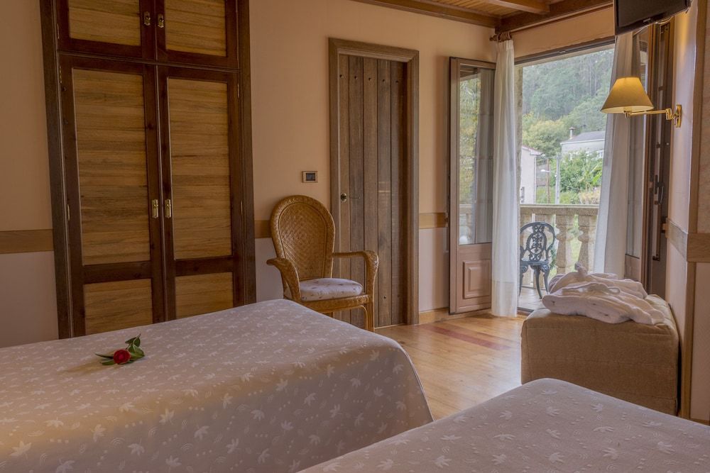 Rusticae Casa Antiga do Monte Standard Twin Room 4