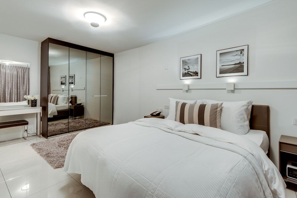 Penthouse, 2 Bedrooms, Balcony