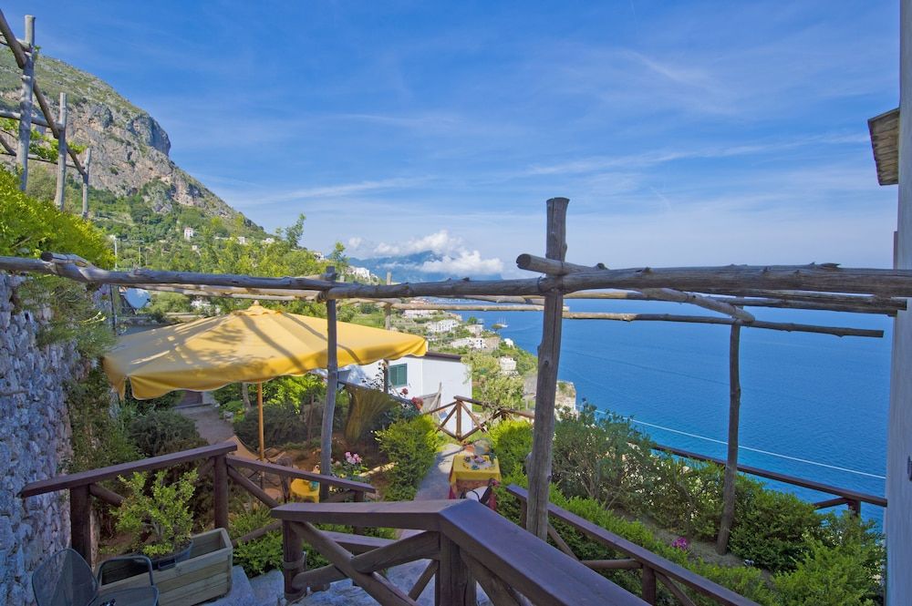 undefined L'Antico Borgo dei Limoni 8