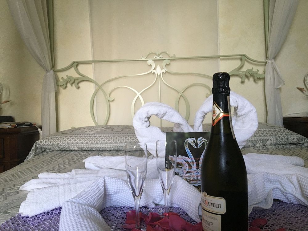 undefined L'Antico Borgo dei Limoni 9