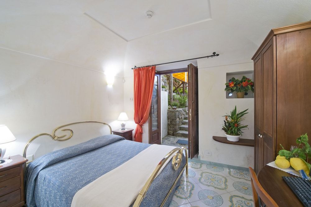 L'Antico Borgo dei Limoni Economy Double Room 3