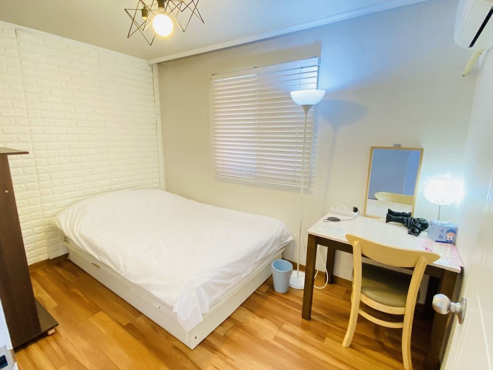 Aroha Guest House Double Room 3