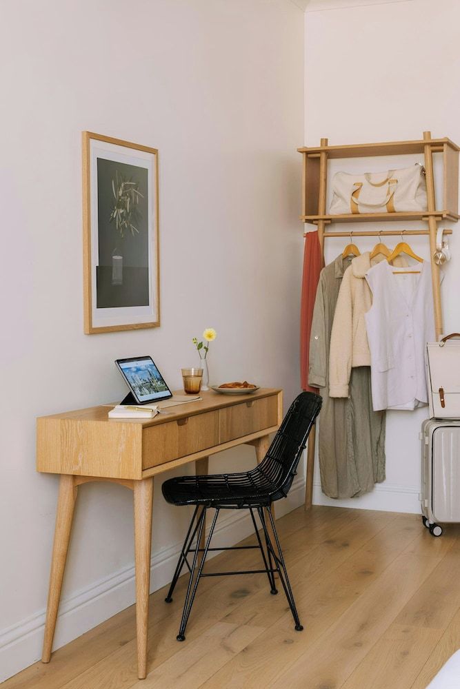 Chelsea Green Hotel, Sonder by Marriott Bonvoy Room, 1 Double Bed 7