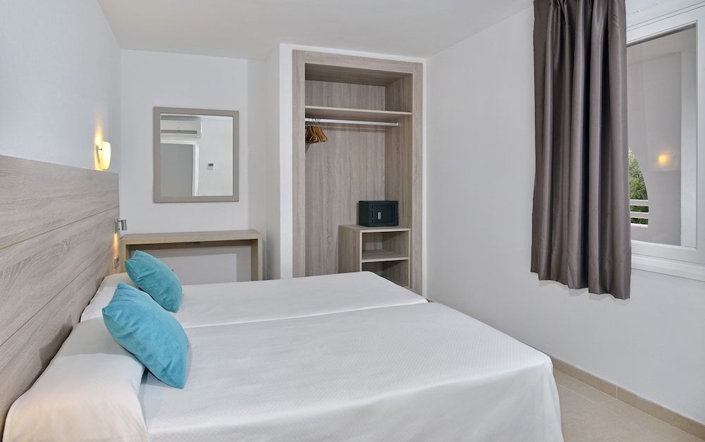Apartment (2 + 2)