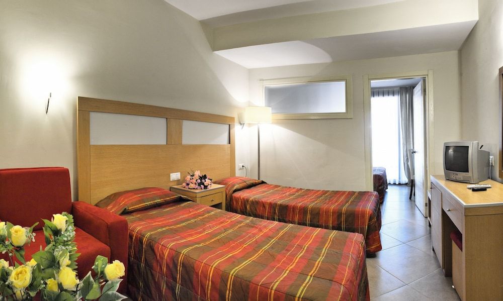 Family Club Room