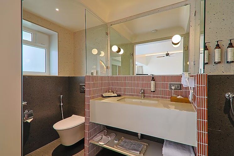 Treepie Superior Room with Balcony