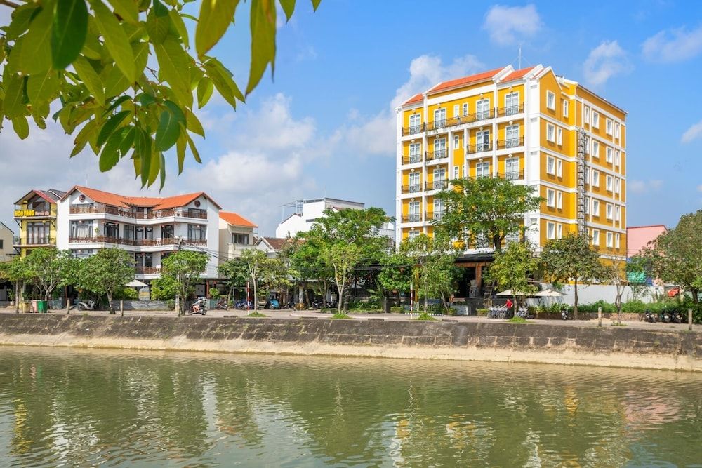 undefined Royal Riverside Hoi An Hotel 6