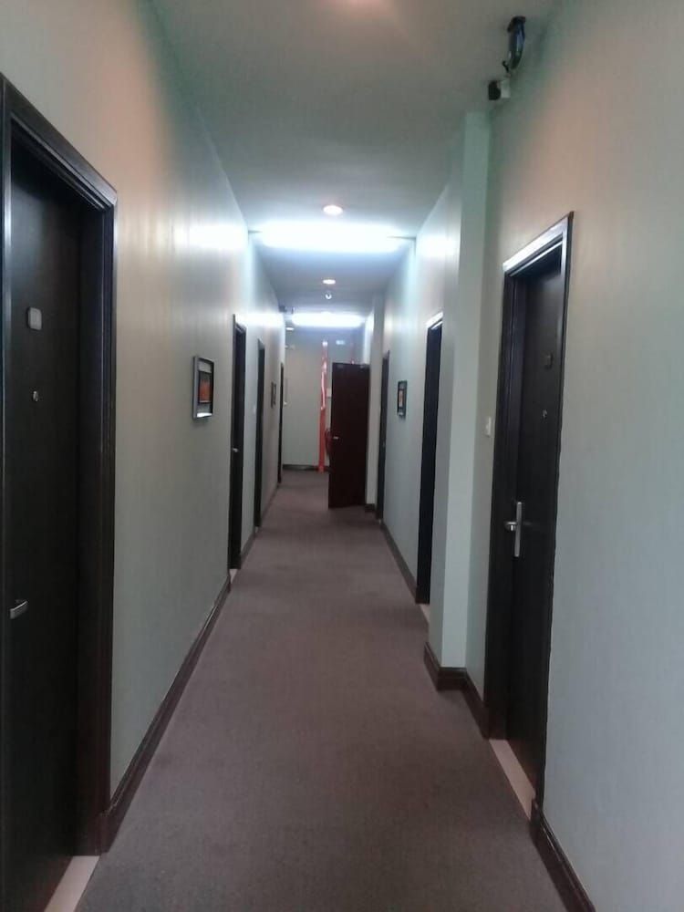 GinaSuite Kompleks27 Hotel Standard Twin Room 30