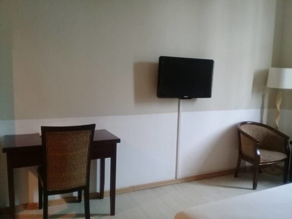 GinaSuite Kompleks27 Hotel Standard Twin Room 4