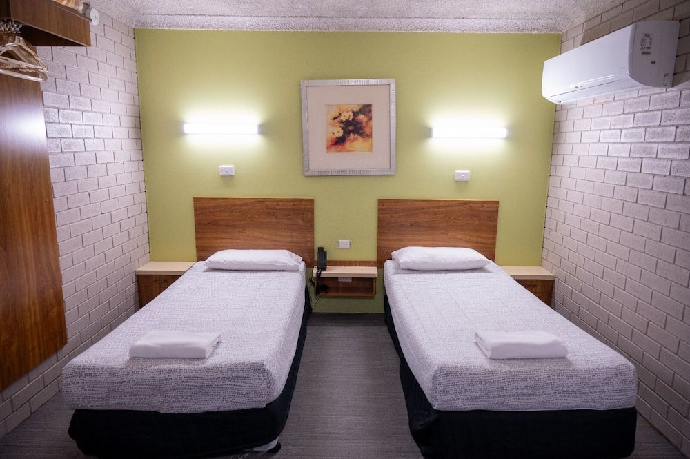 Tumut Valley Motel Family Room