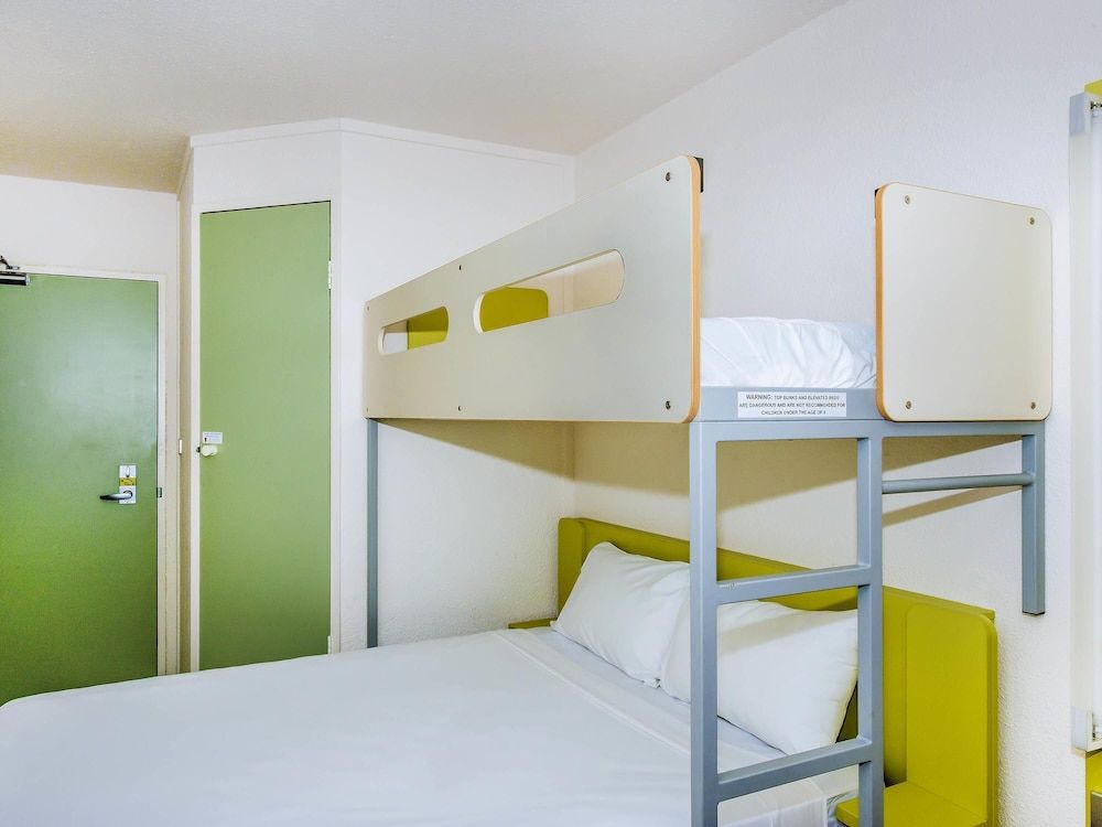 Standard Room, Multiple Beds