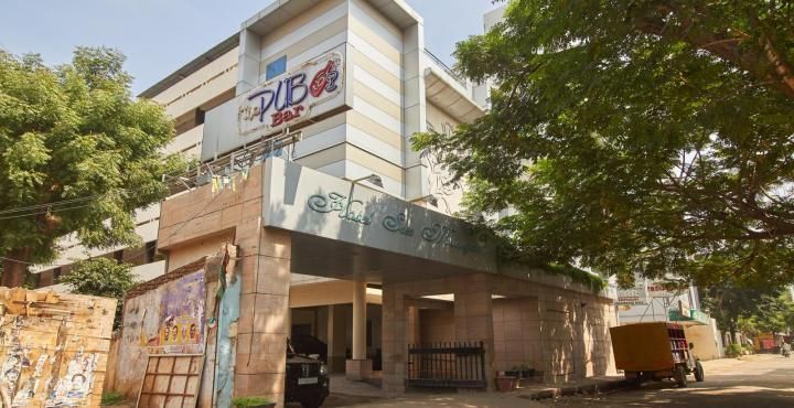 undefined Hotel Sree Murugan 2