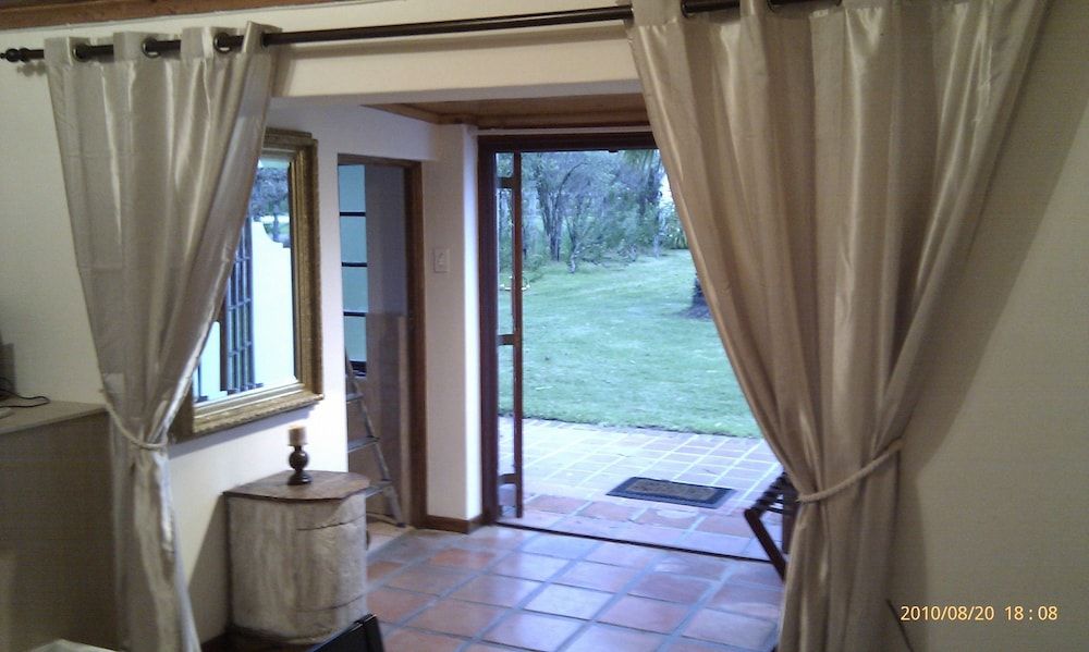 Standard Double Room, 1 Queen Bed, Patio, Garden View