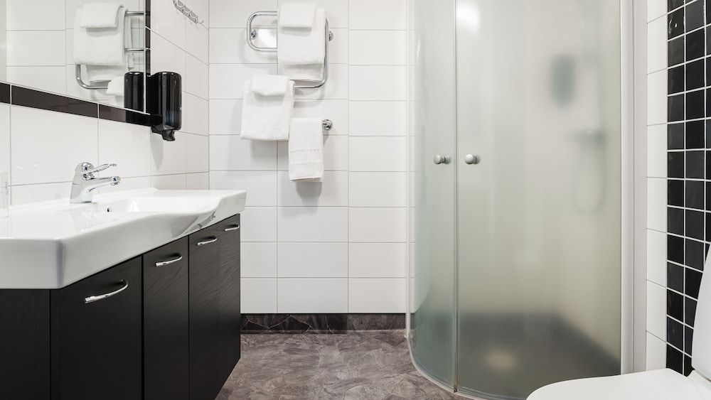 Comfort Hotel Skelleftea Standard Room, 2 Twin Beds, Non Smoking 9