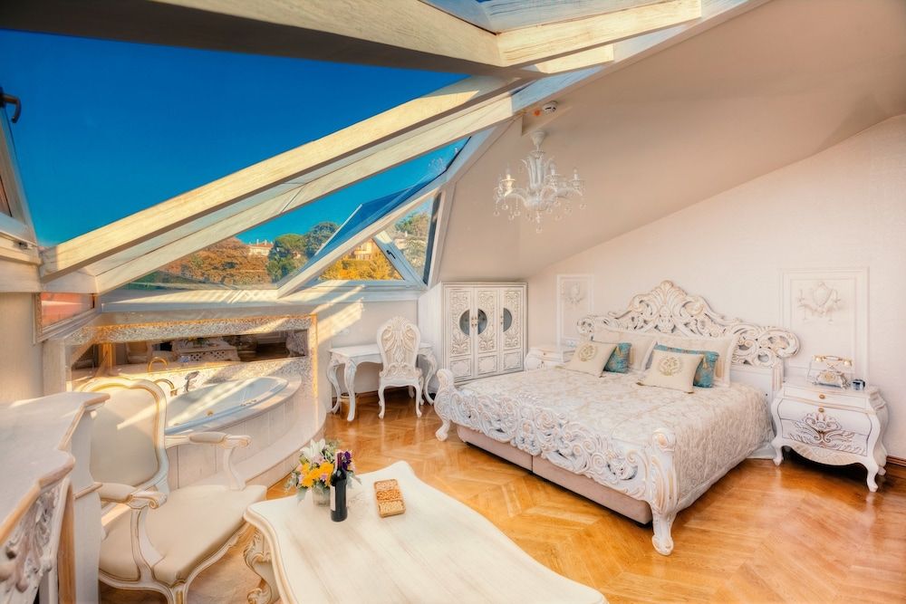 undefined Su Merdum Hotel