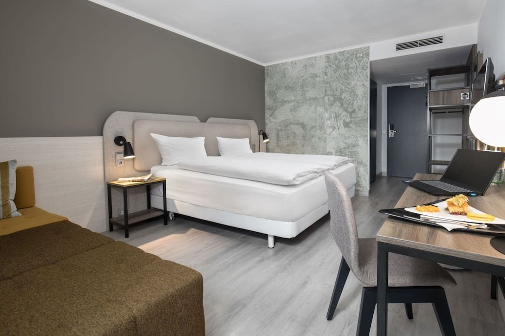 SCOTTY + PAUL Hotel Deggendorf Double Room, 1 Double Bed with Sofa bed (Relax) 3