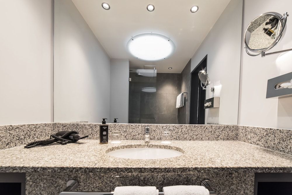 SCOTTY + PAUL Hotel Deggendorf Junior Suite 9