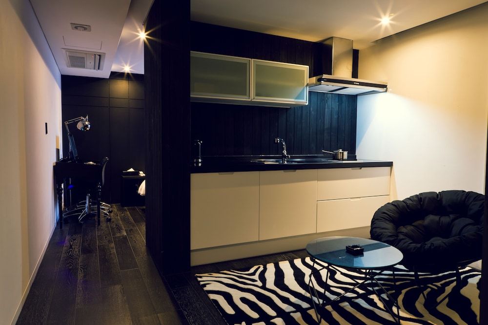 Busan Amare Hotel Suite 18