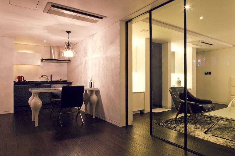 Busan Amare Hotel Penthouse 13