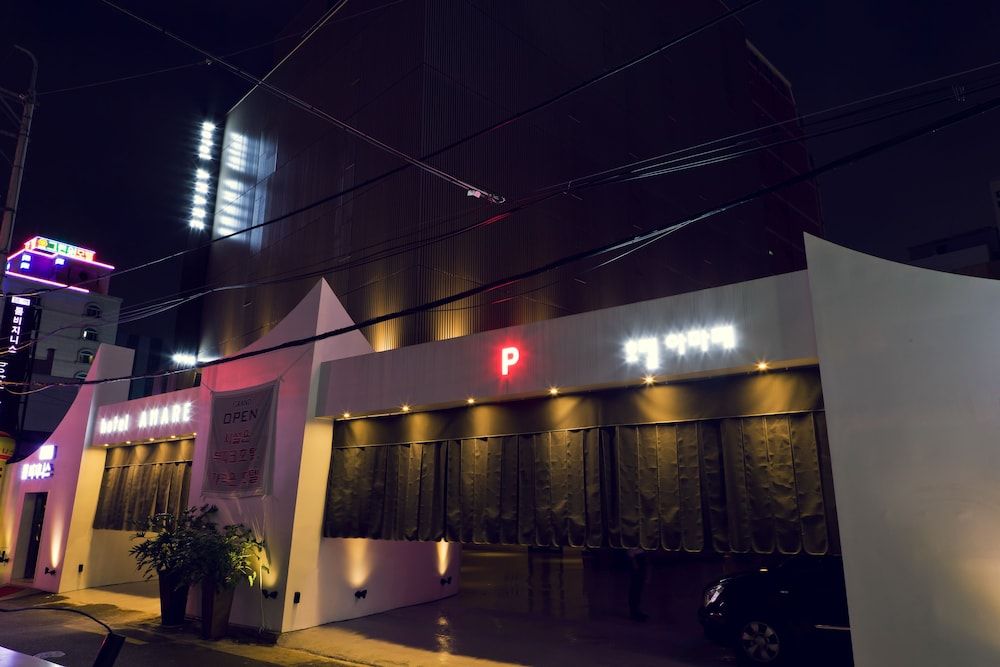 undefined Busan Amare Hotel 6