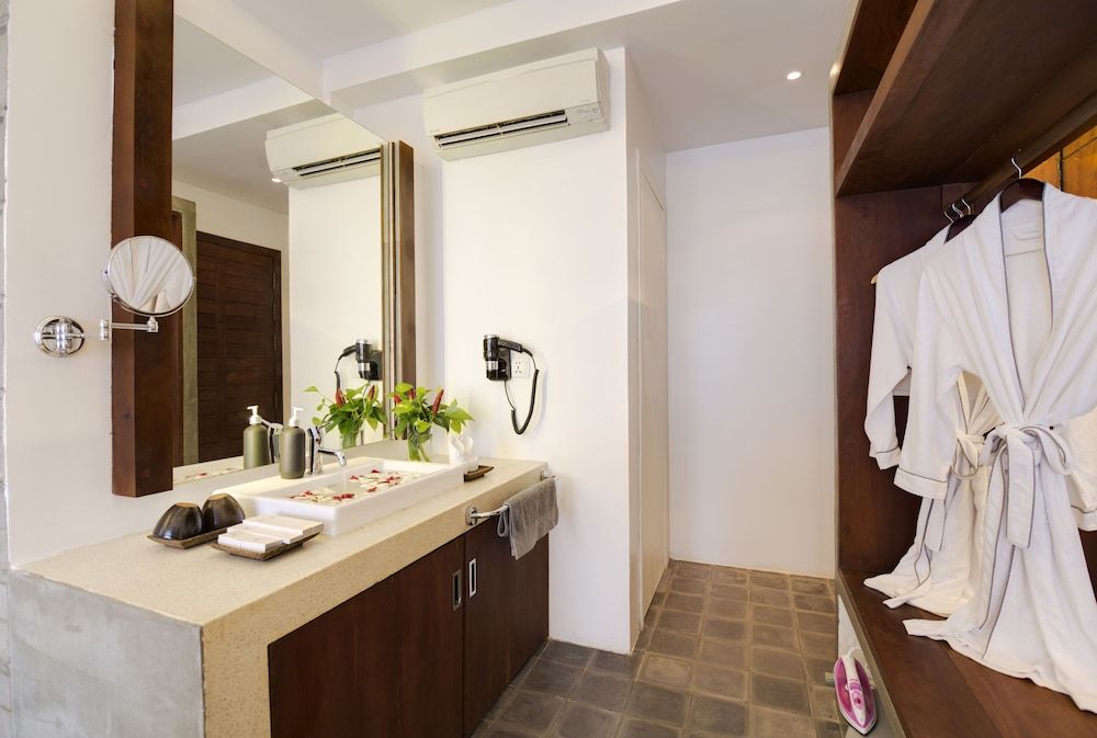 undefined Solitaire Damnak Villa Hotel 8